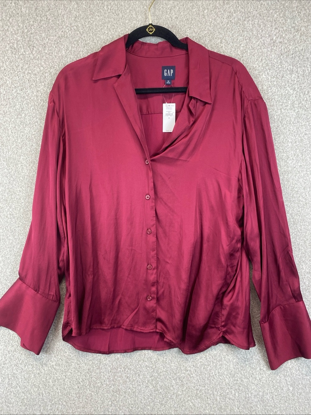 GAP Satin Burgundy Long Sleeve Button-Up Blouse M Wine Minimalist Career